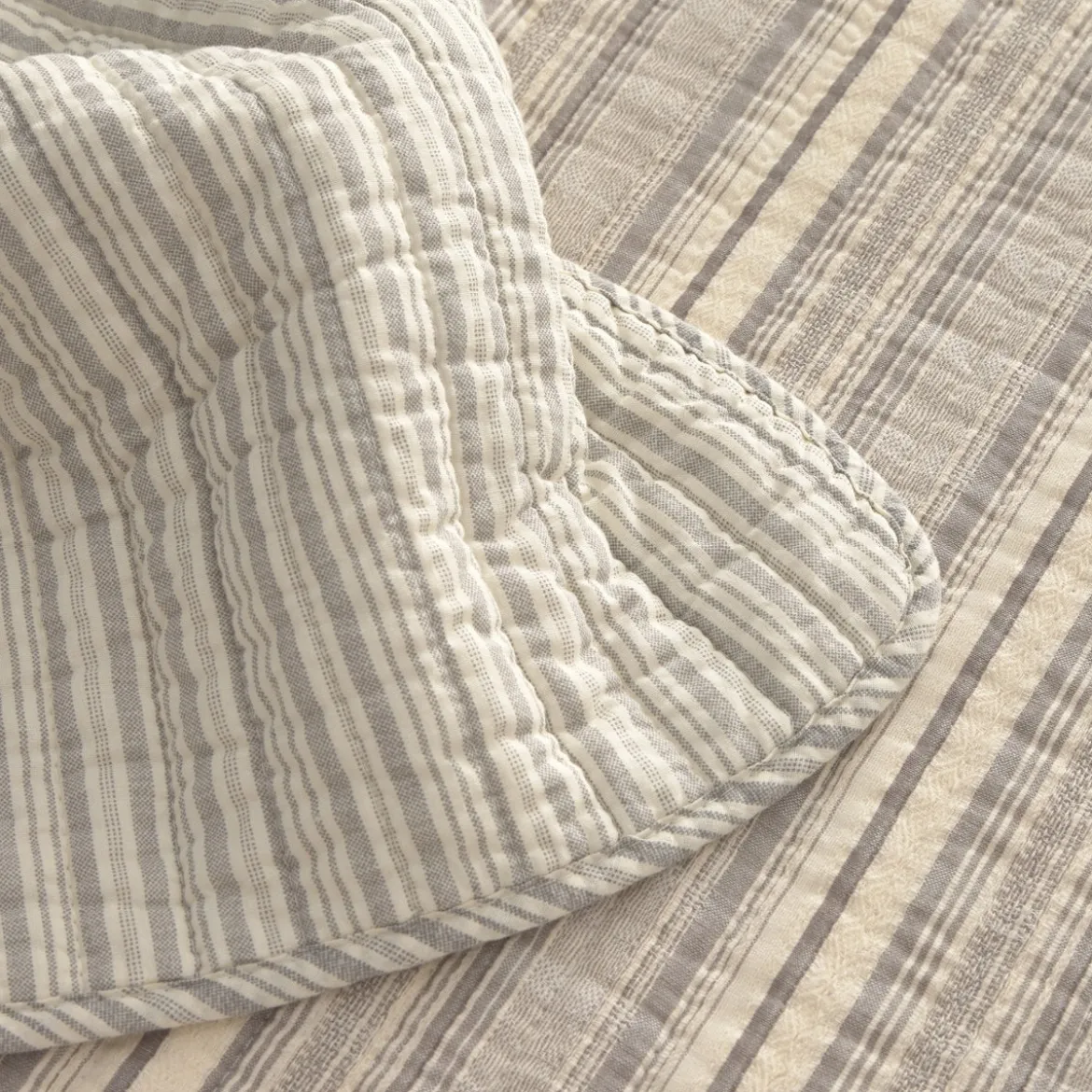 Colcha reversible algodón rayas Inra