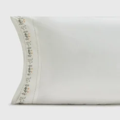 Funda de almohada algodón 180 hilos bordado margaritas Sembro