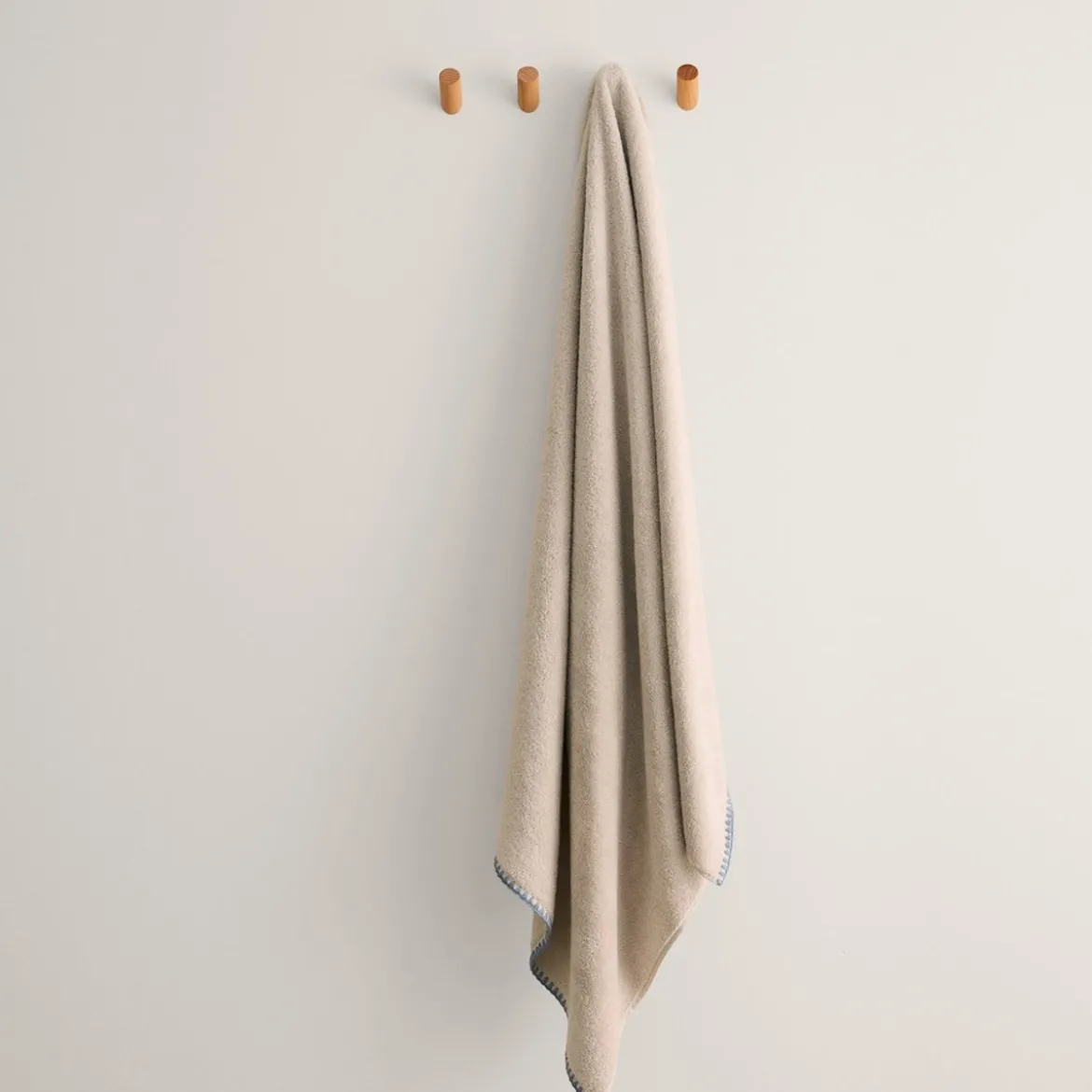 Toalla de baño algodón pespunte decorativo Unimax