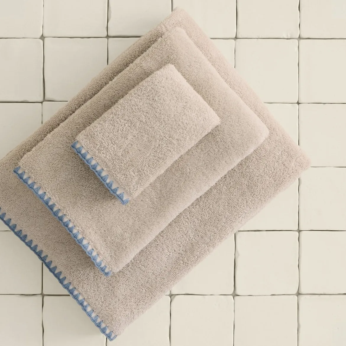 Toalla de baño algodón pespunte decorativo Unimax