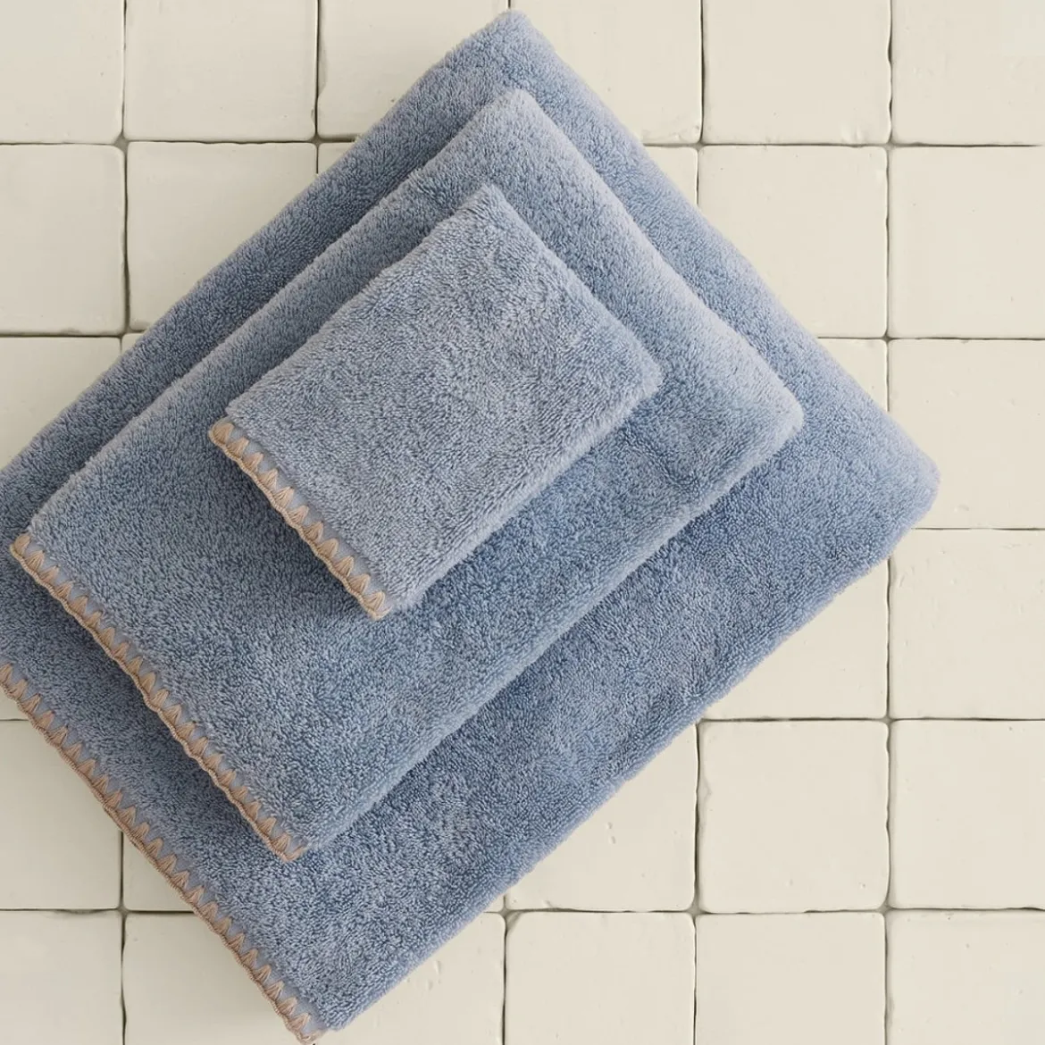 Toalla de baño algodón pespunte decorativo Unimax